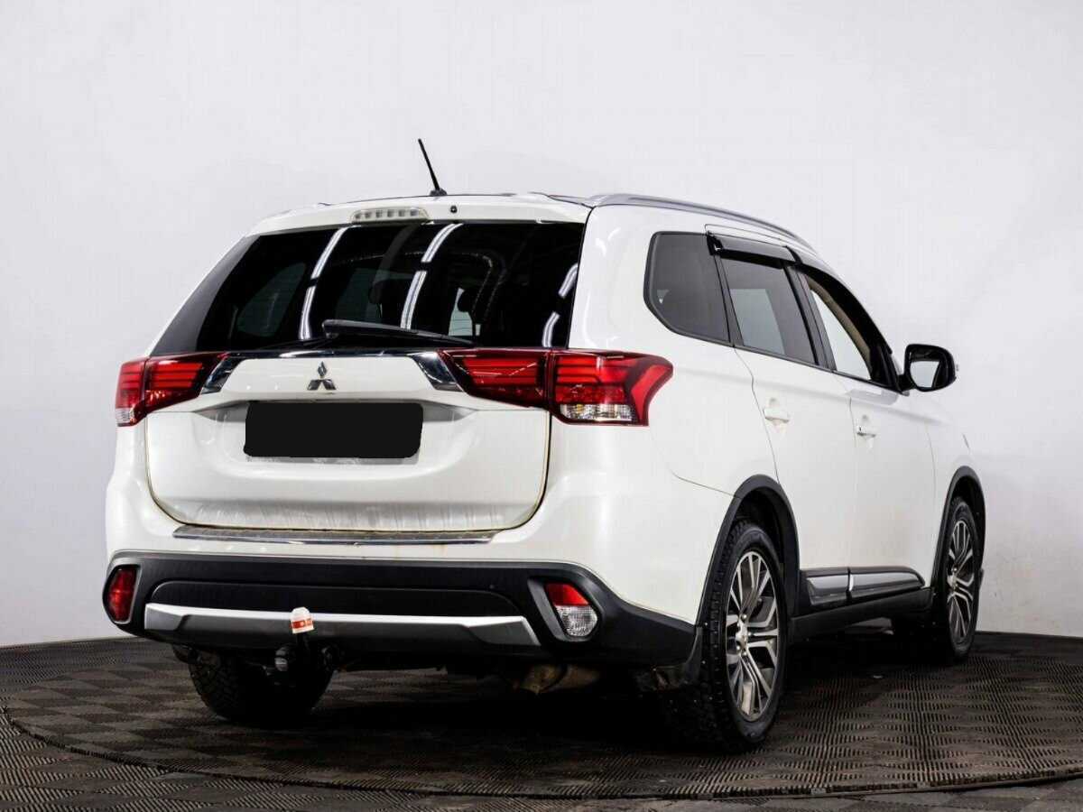 Mitsubishi Outlander, 2015 - Фото №5