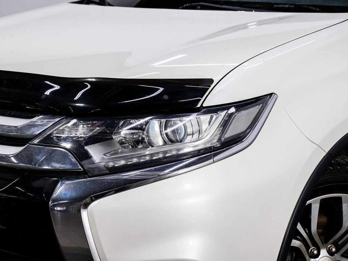 Mitsubishi Outlander, 2015 - Фото №6