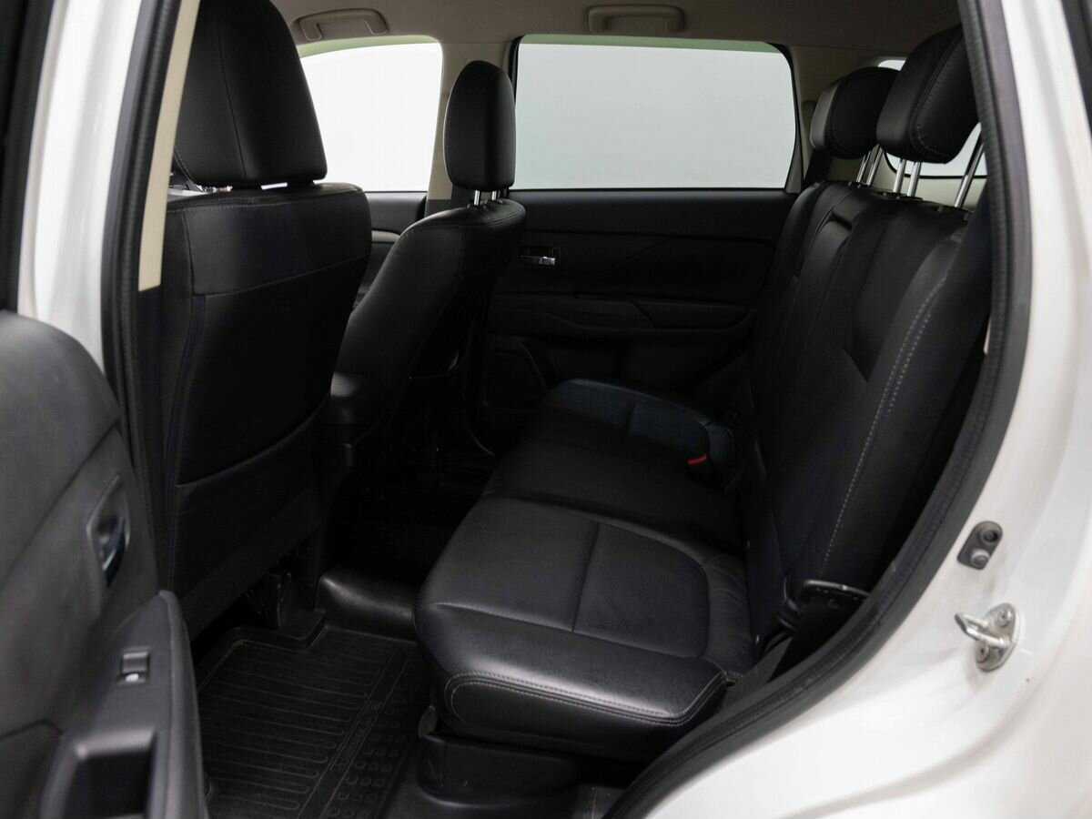 Mitsubishi Outlander, 2015 - Фото №10