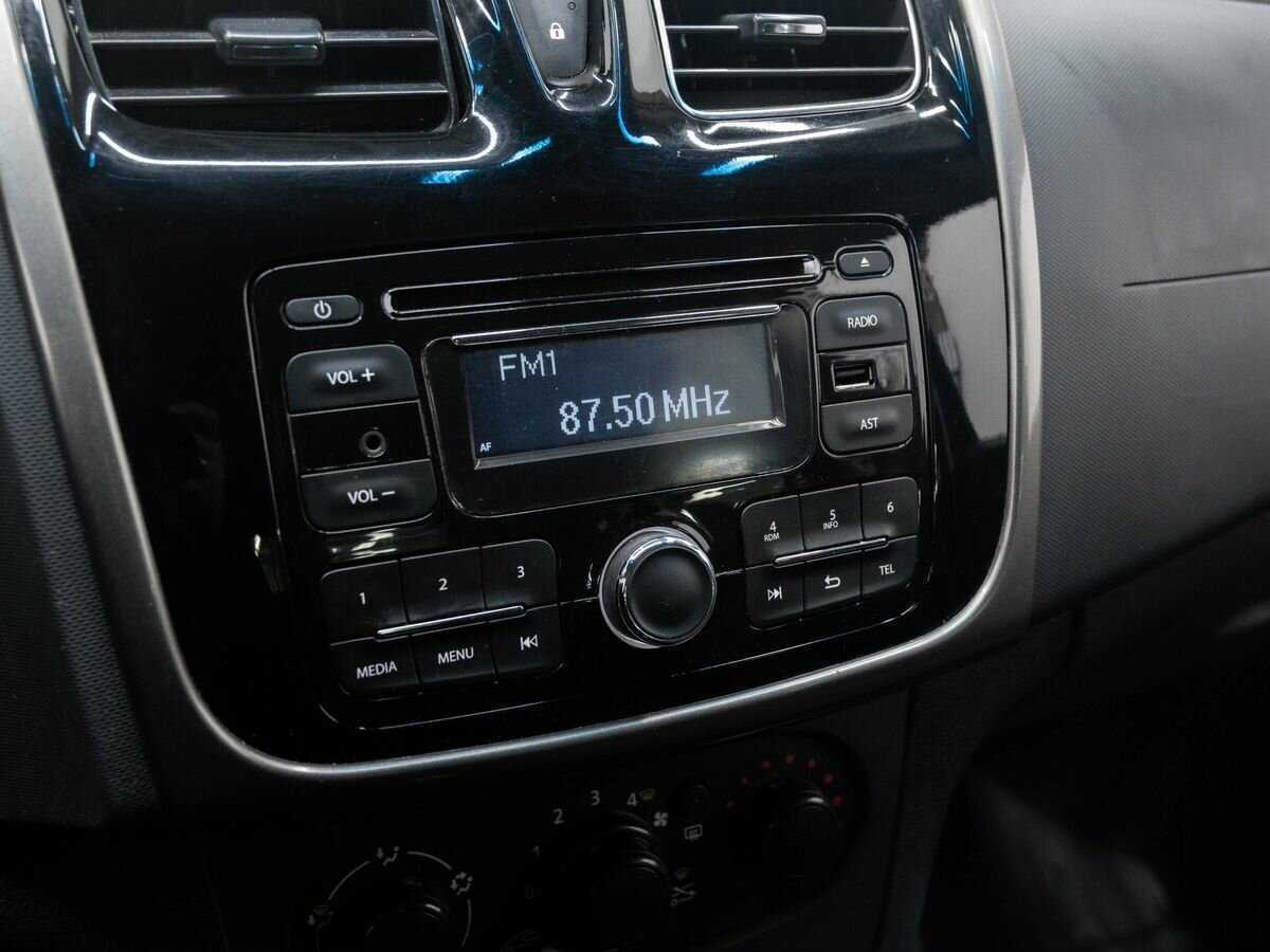 Renault Sandero, 2016 - Фото №15