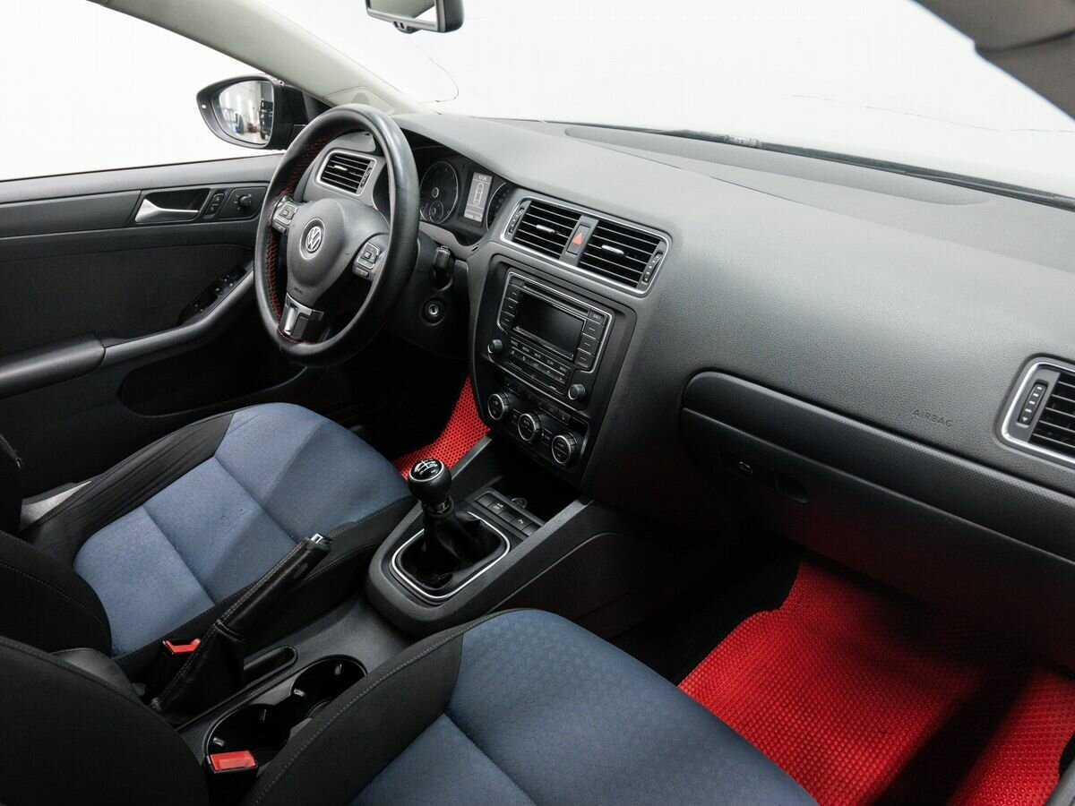 Volkswagen Jetta, 2013 - Фото №6