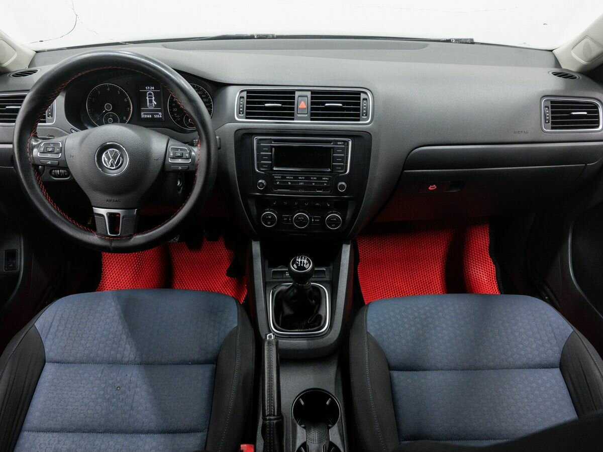 Volkswagen Jetta, 2013 - Фото №9