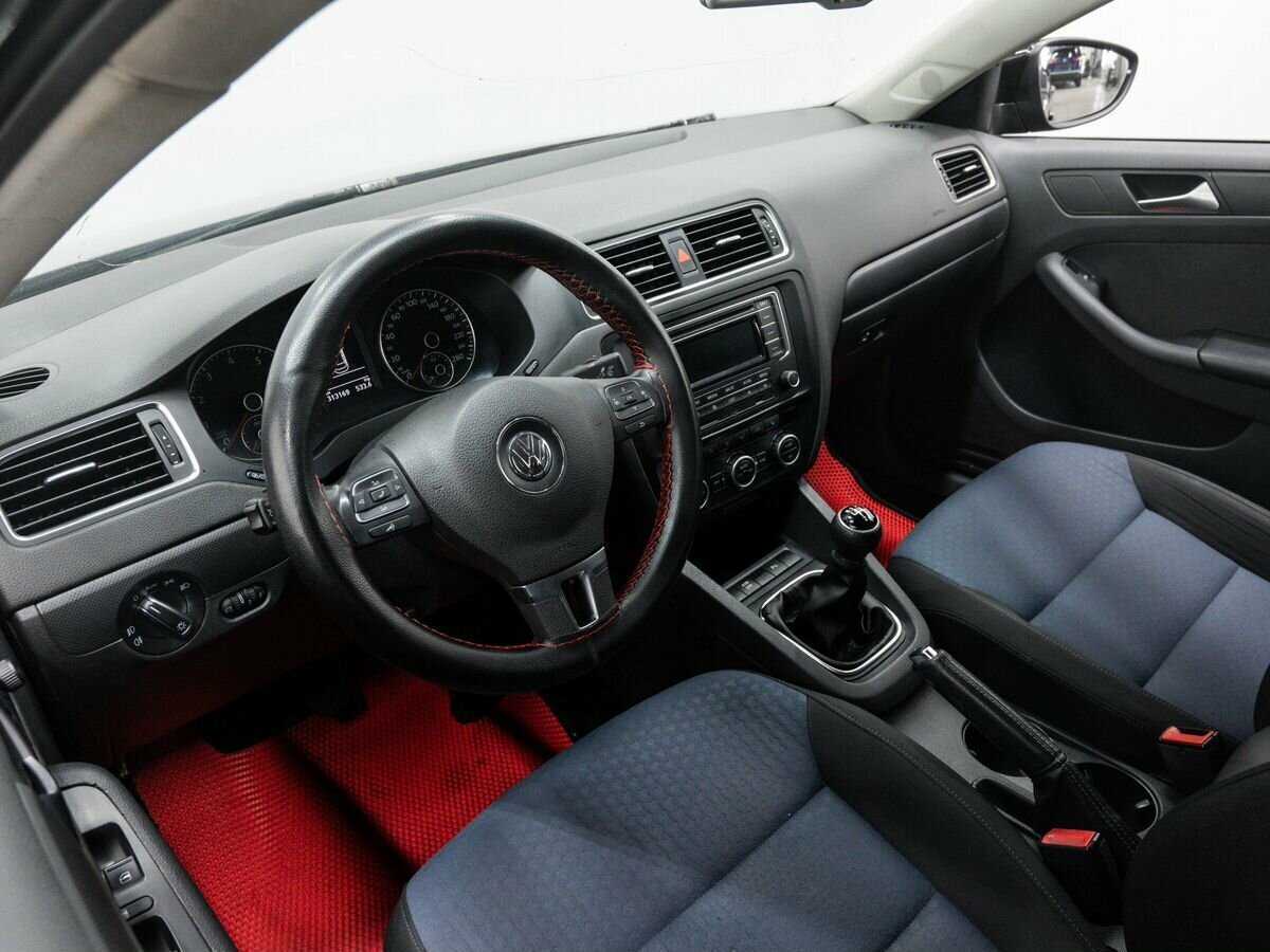 Volkswagen Jetta, 2013 - Фото №12