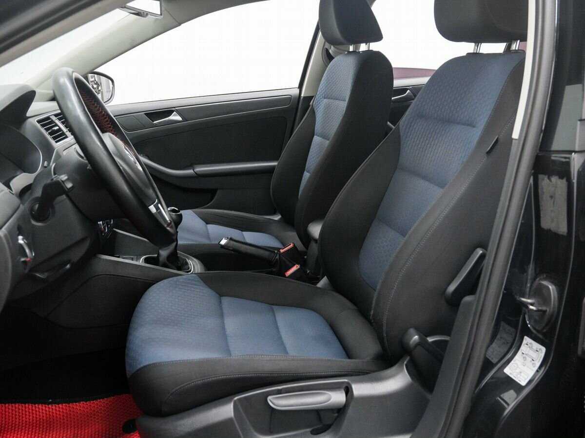 Volkswagen Jetta, 2013 - Фото №13