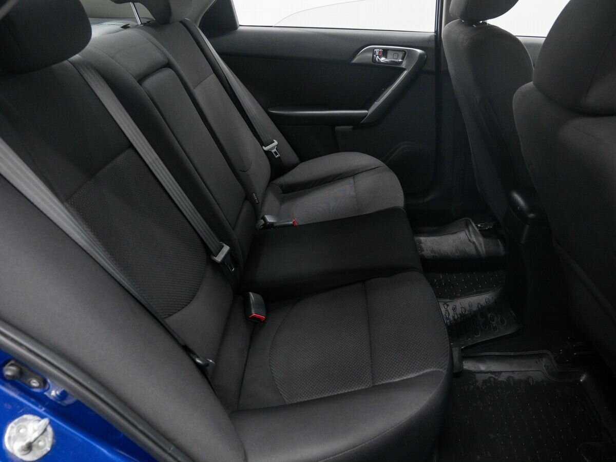 Kia Cerato 6-speed, 2012 - Фото №8