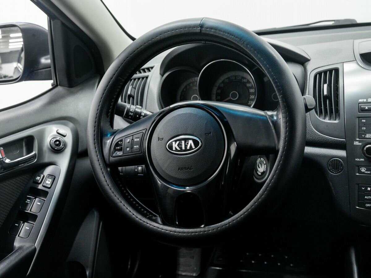 Kia Cerato 6-speed, 2012 - Фото №10