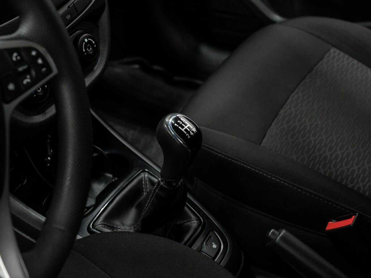 Lada (ВАЗ) Vesta SW, 2019 - Фото №16