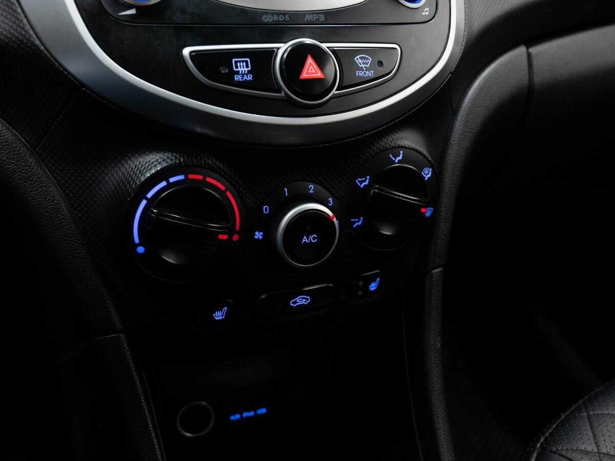 Hyundai Solaris, 2013 - Фото №16