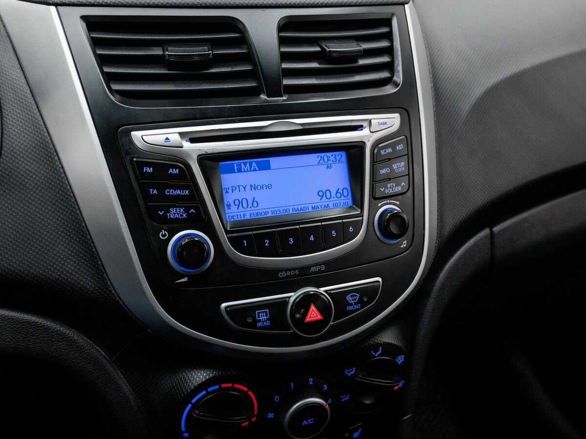 Hyundai Solaris, 2013 - Фото №17