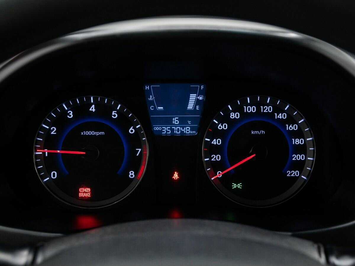 Hyundai Solaris, 2013 - Фото №18