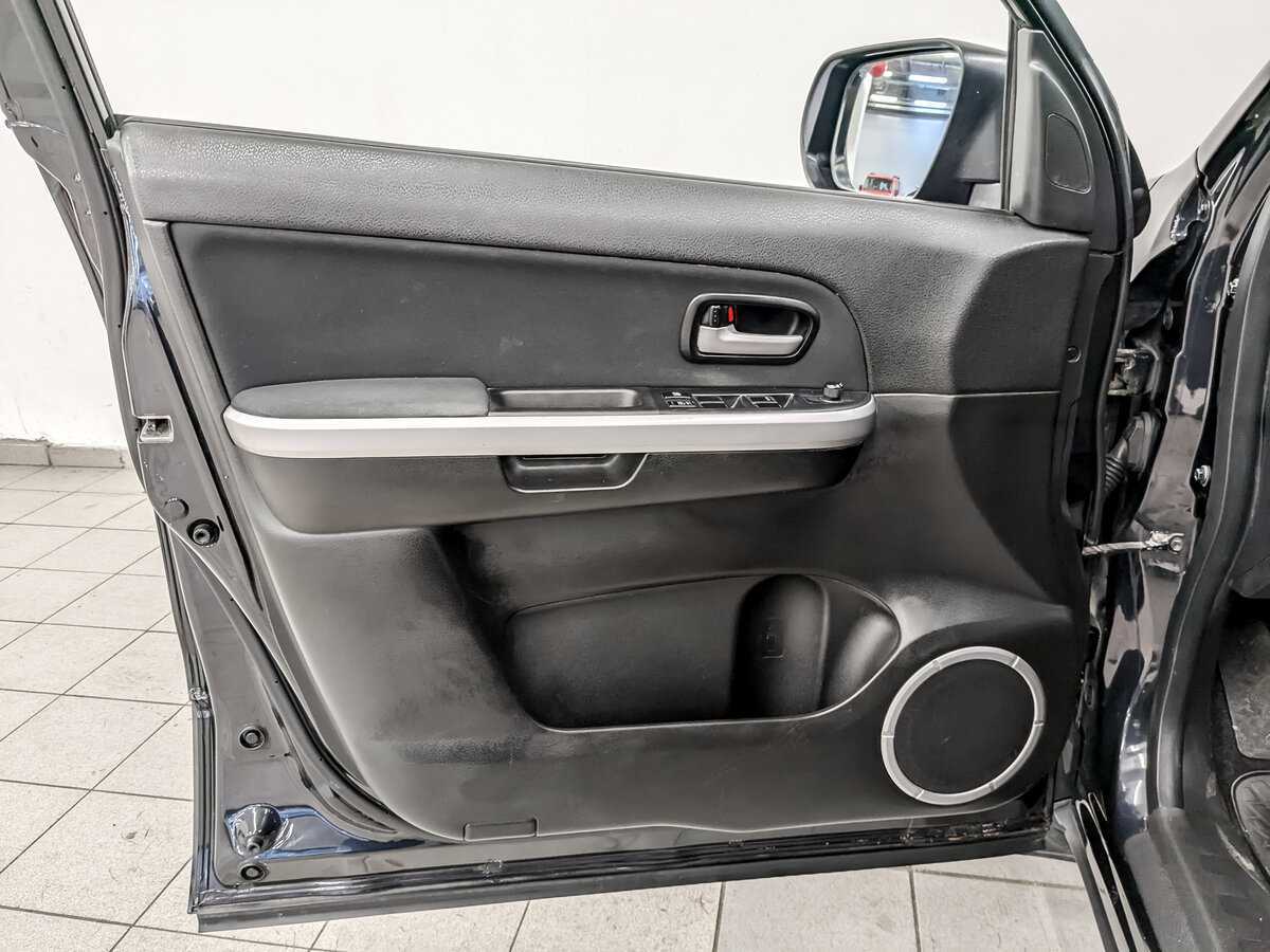 Suzuki Grand Vitara, 2012 - Фото №18