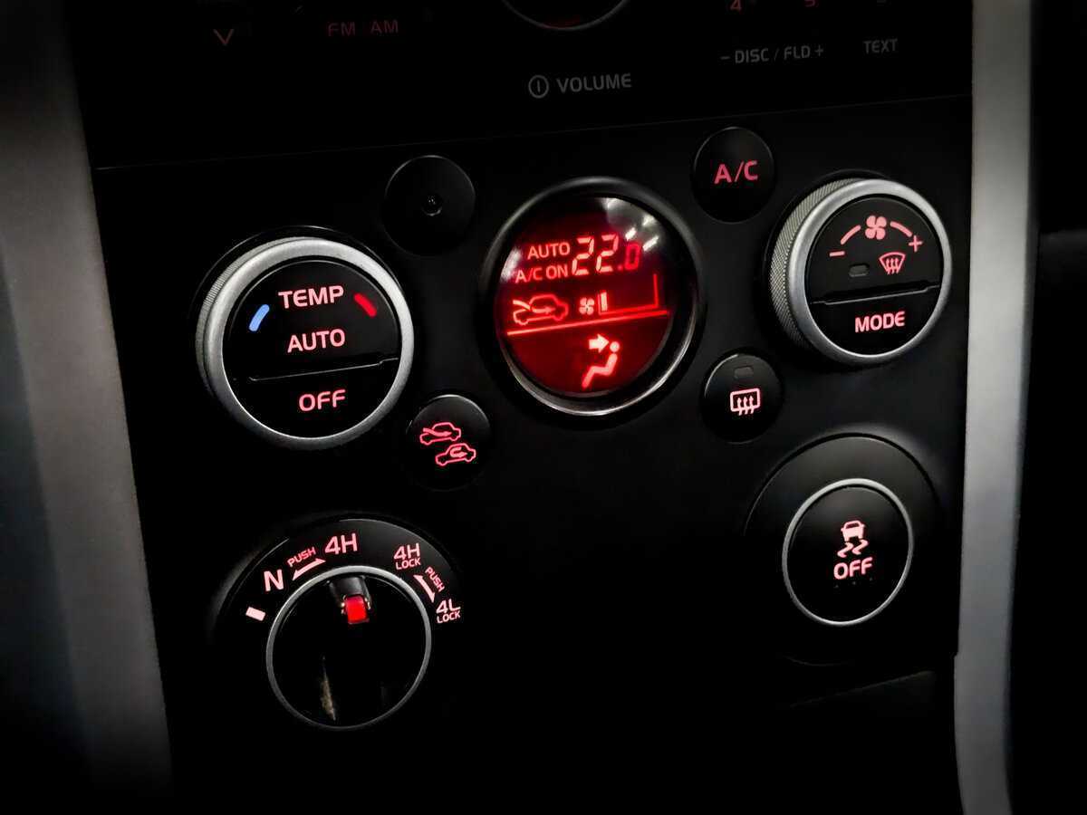 Suzuki Grand Vitara, 2012 - Фото №25