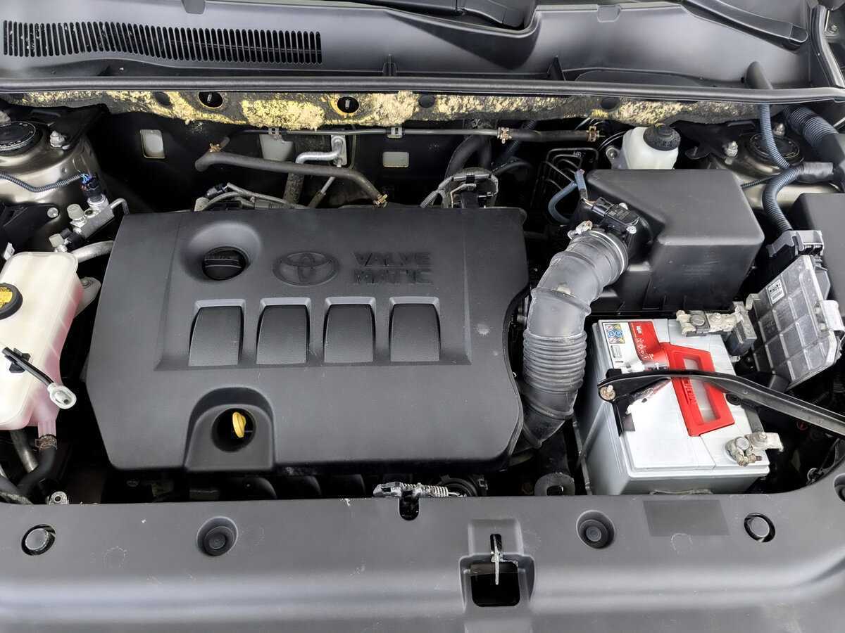 Toyota RAV4, 2012 - Фото №8