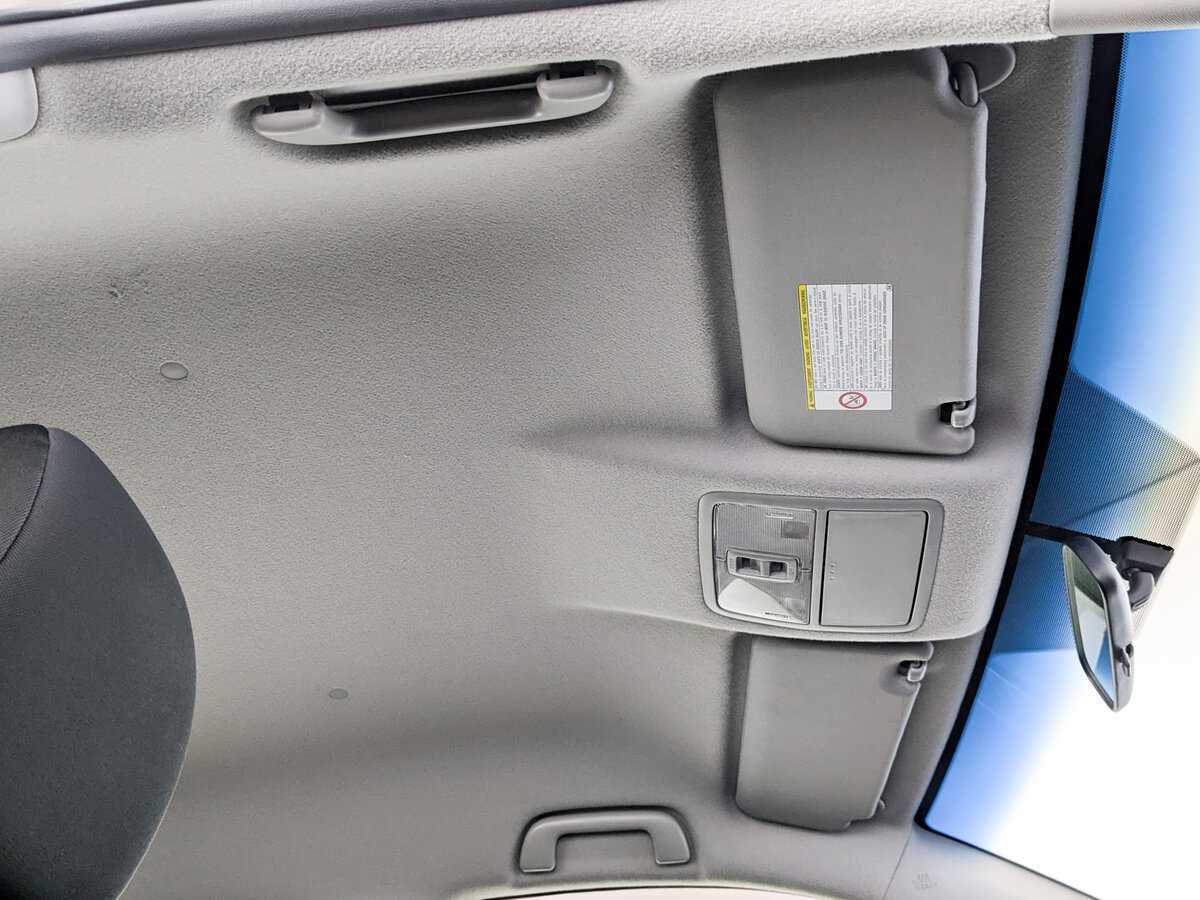 Toyota RAV4, 2012 - Фото №21