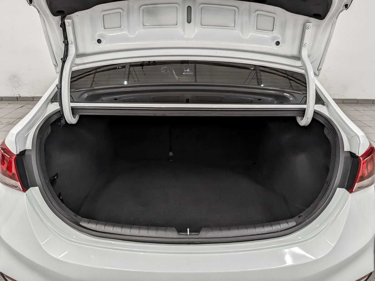 Hyundai Solaris, 2017 - Фото №9