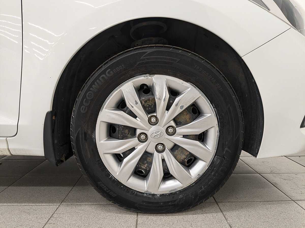 Hyundai Solaris, 2017 - Фото №11