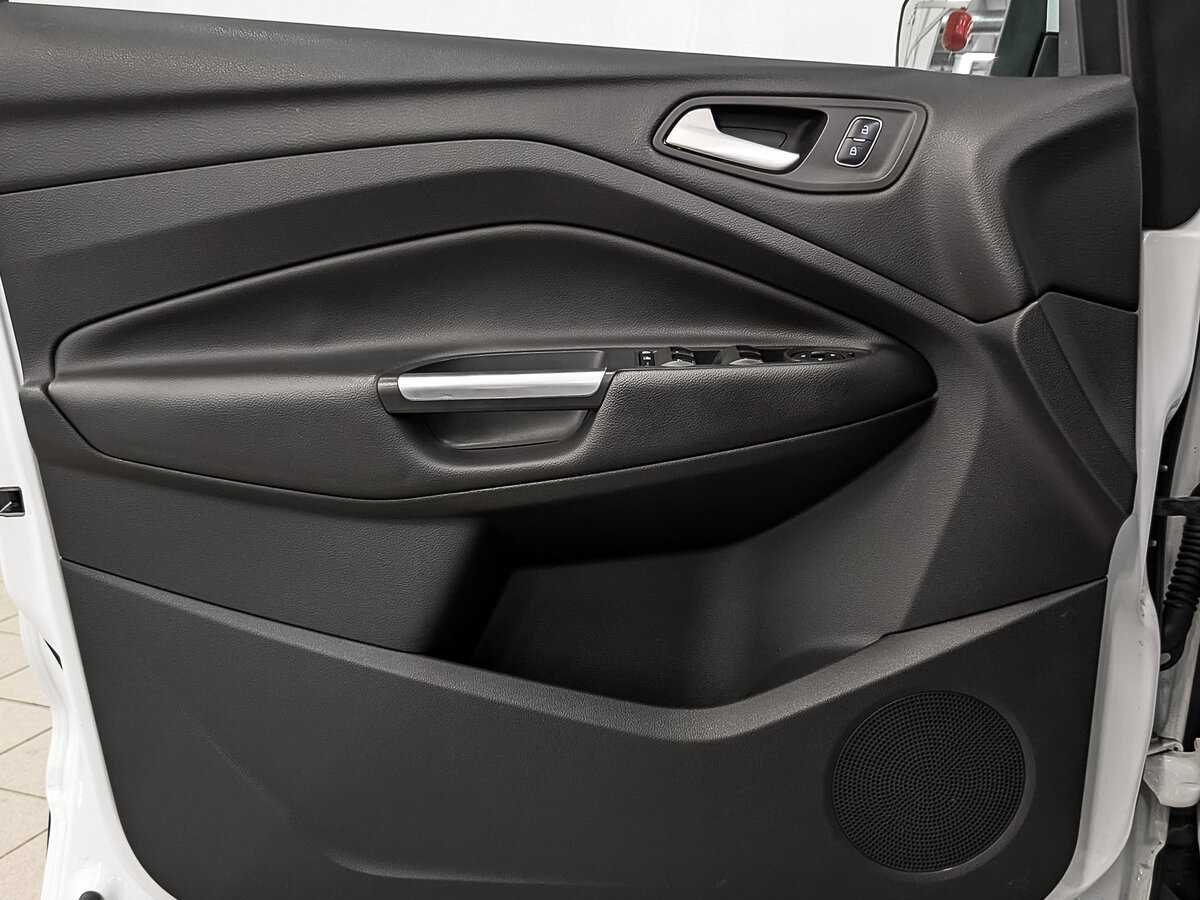 Ford Kuga, 2016 - Фото №16