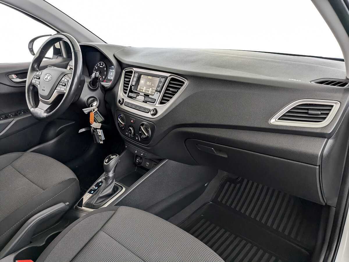 Hyundai Solaris, 2019 - Фото №10