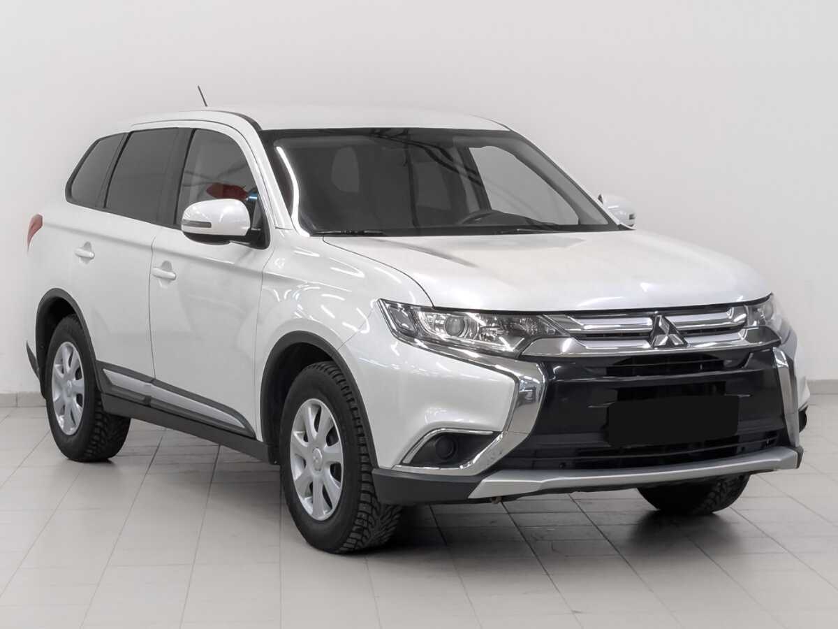Mitsubishi Outlander, 2015 - Фото №2