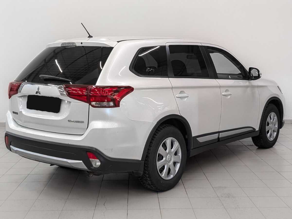 Mitsubishi Outlander, 2015 - Фото №4