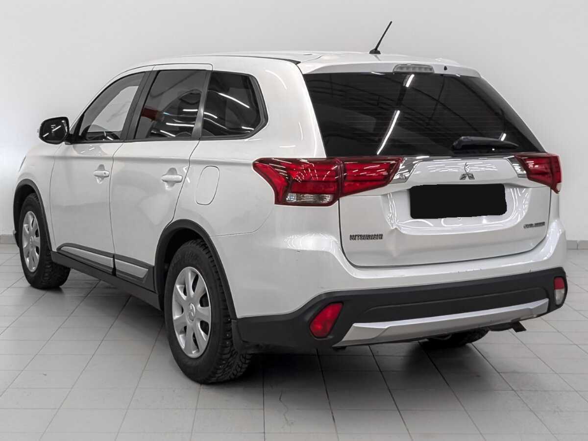 Mitsubishi Outlander, 2015 - Фото №6