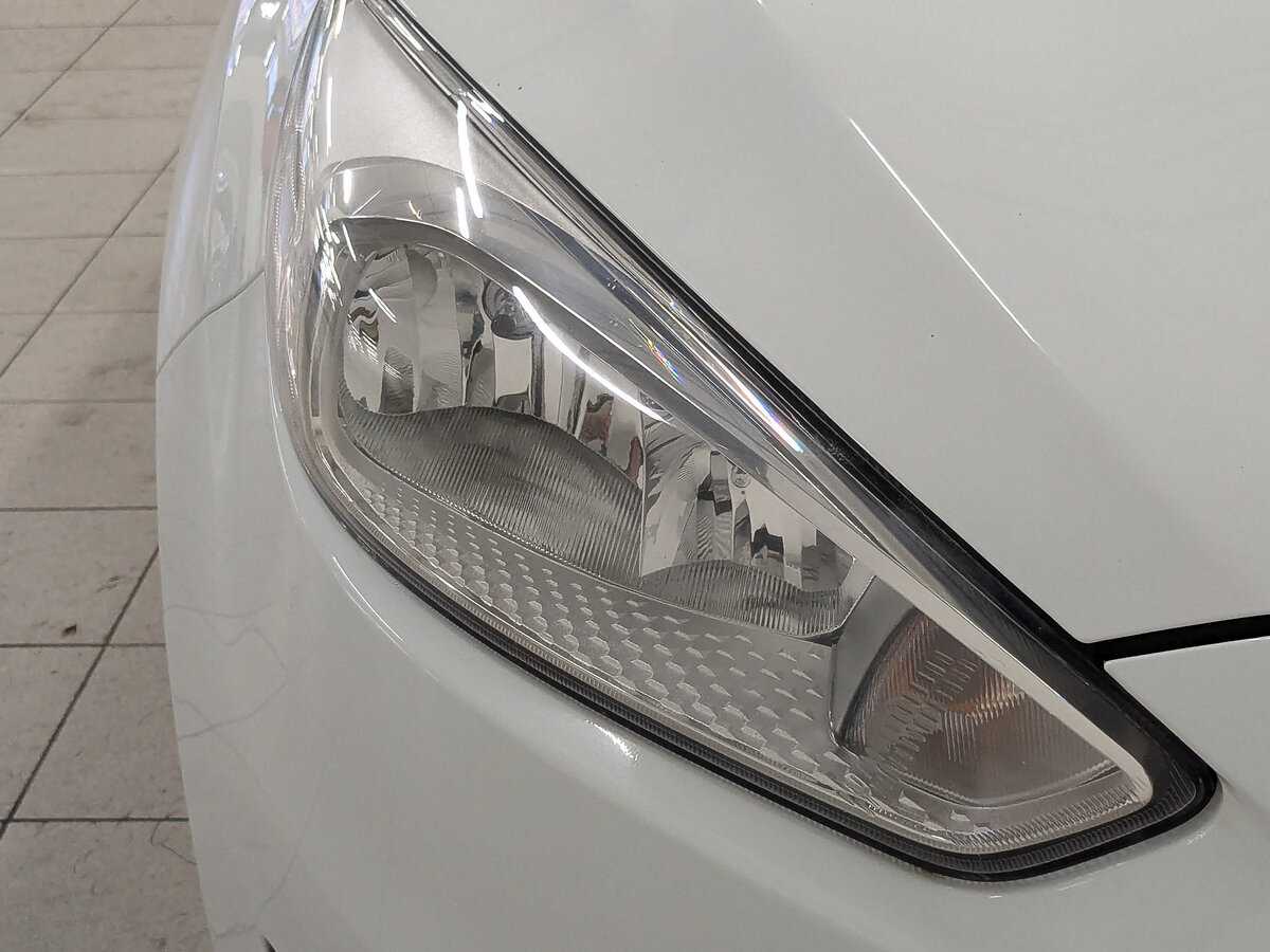 Ford Focus, 2018 - Фото №10