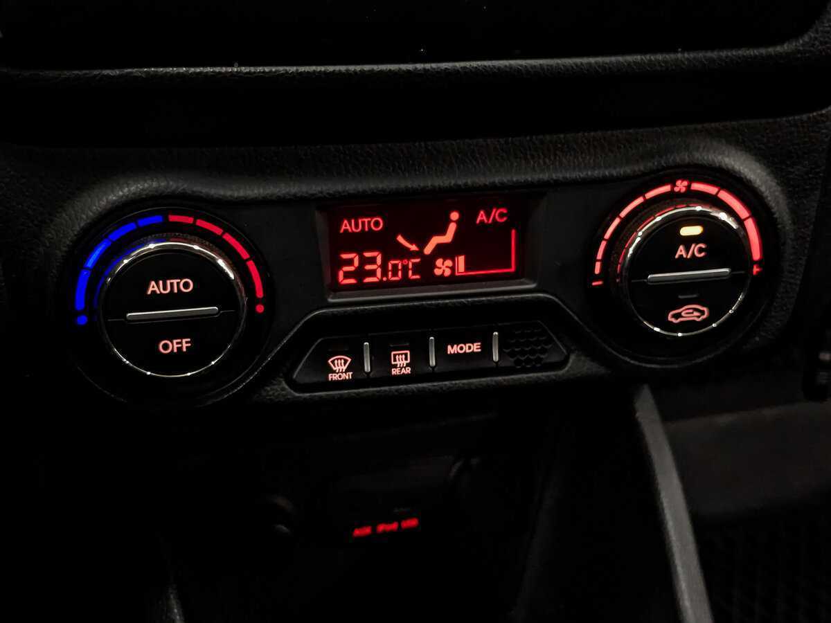Kia Rio 4-speed, 2014 - Фото №20