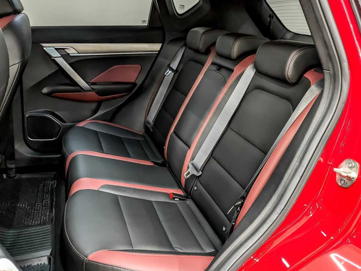 Geely Coolray, 2022 - Фото №11