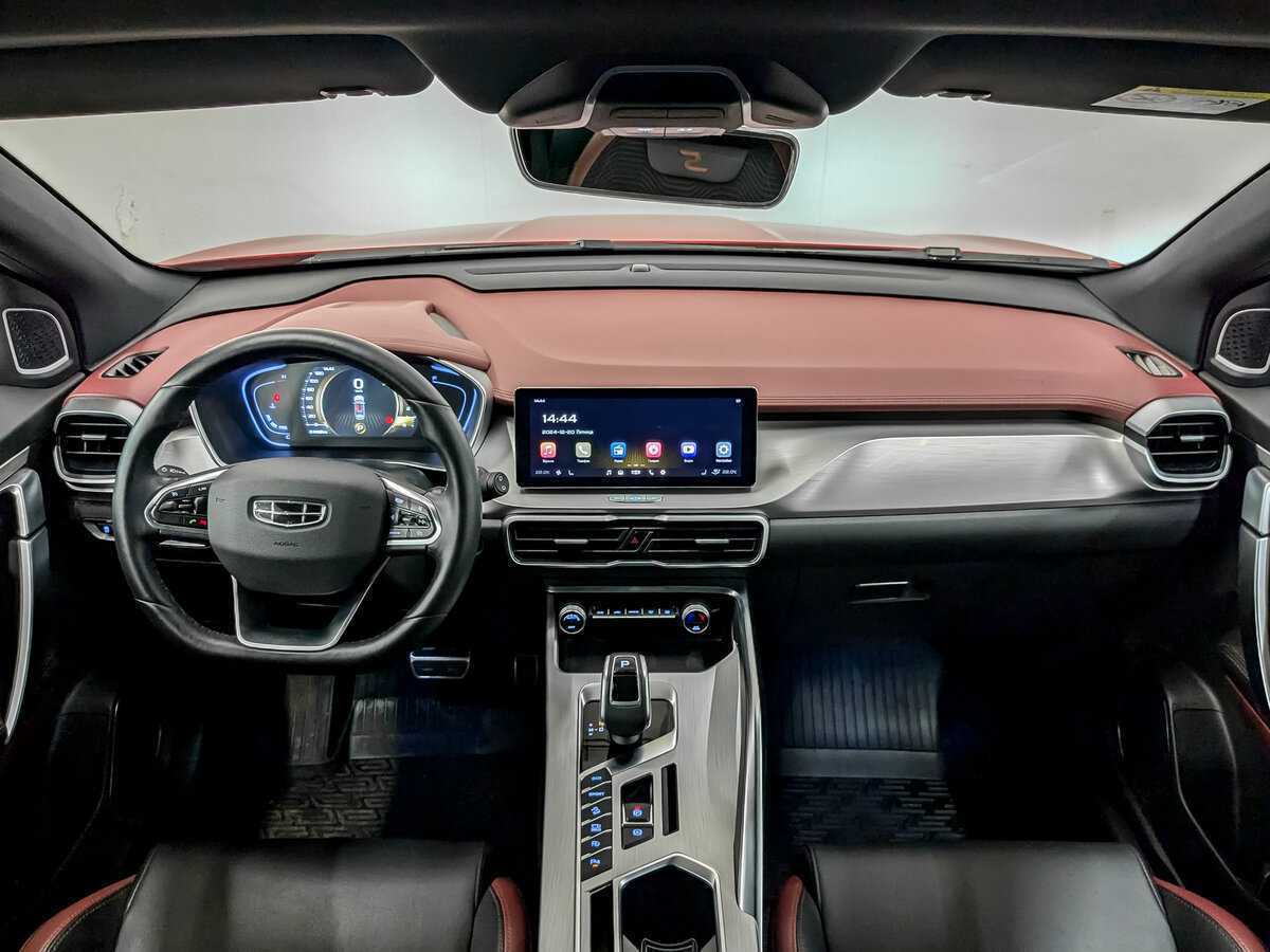 Geely Coolray, 2022 - Фото №13