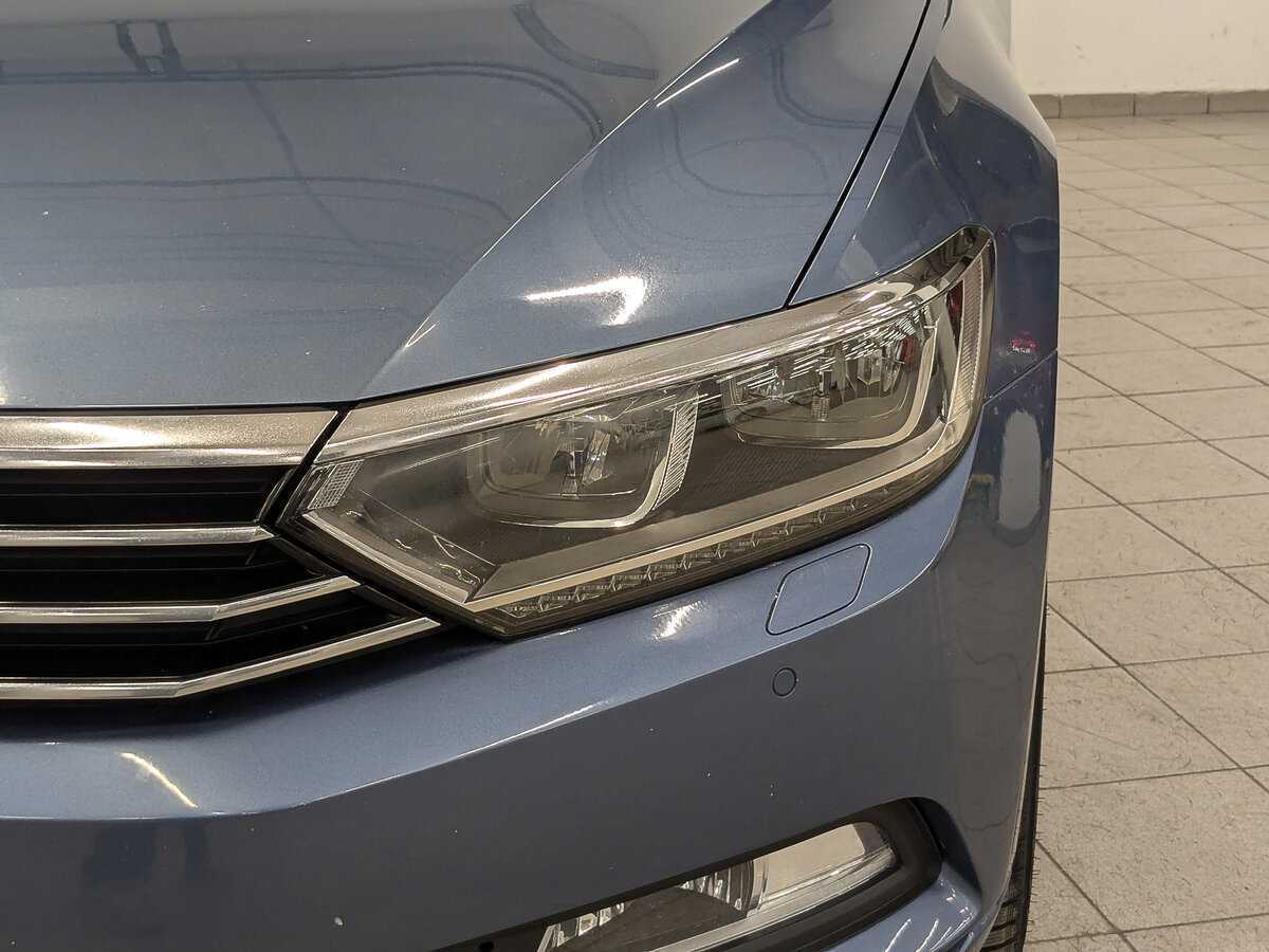 Volkswagen Passat, 2015 - Фото №10
