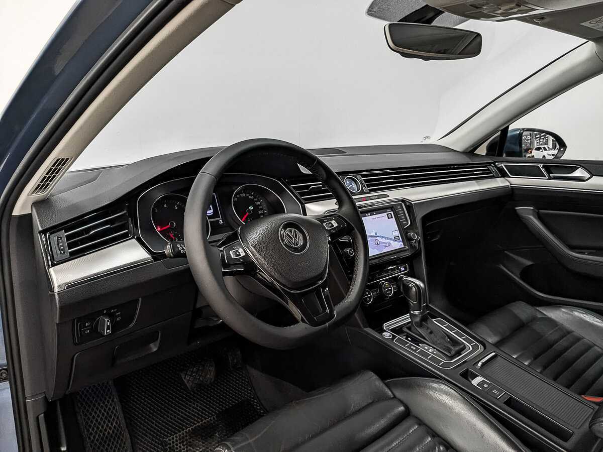 Volkswagen Passat, 2015 - Фото №14