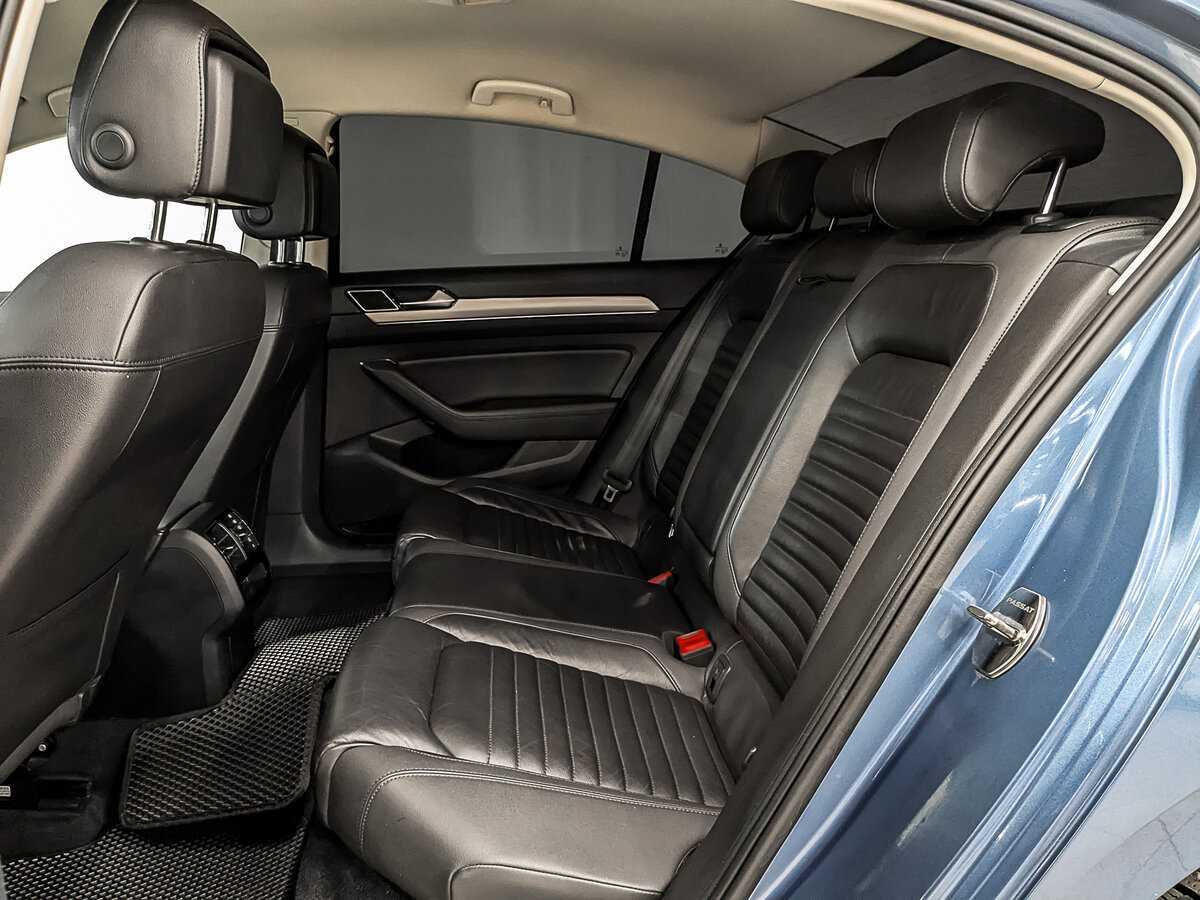 Volkswagen Passat, 2015 - Фото №17