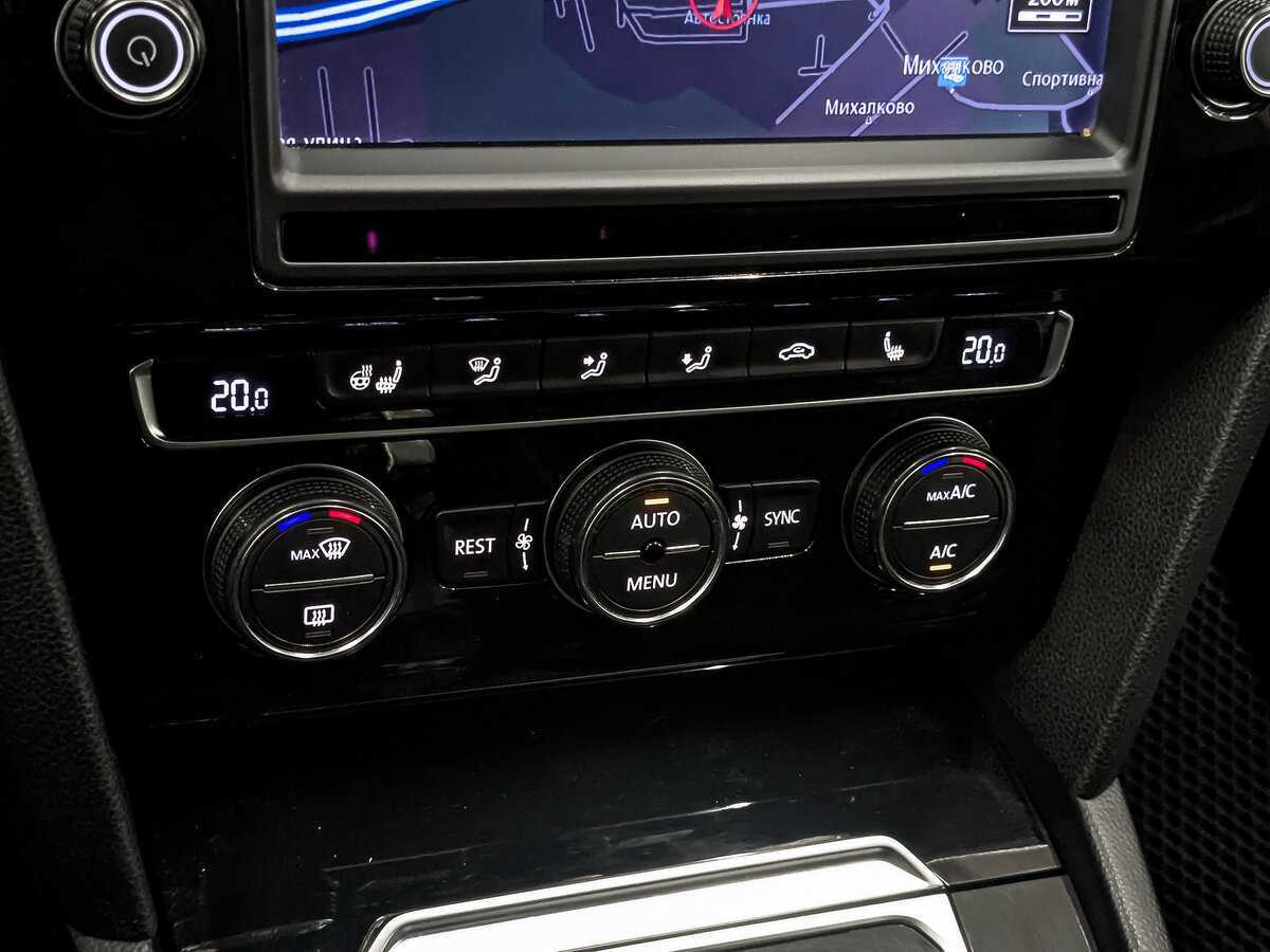 Volkswagen Passat, 2015 - Фото №20