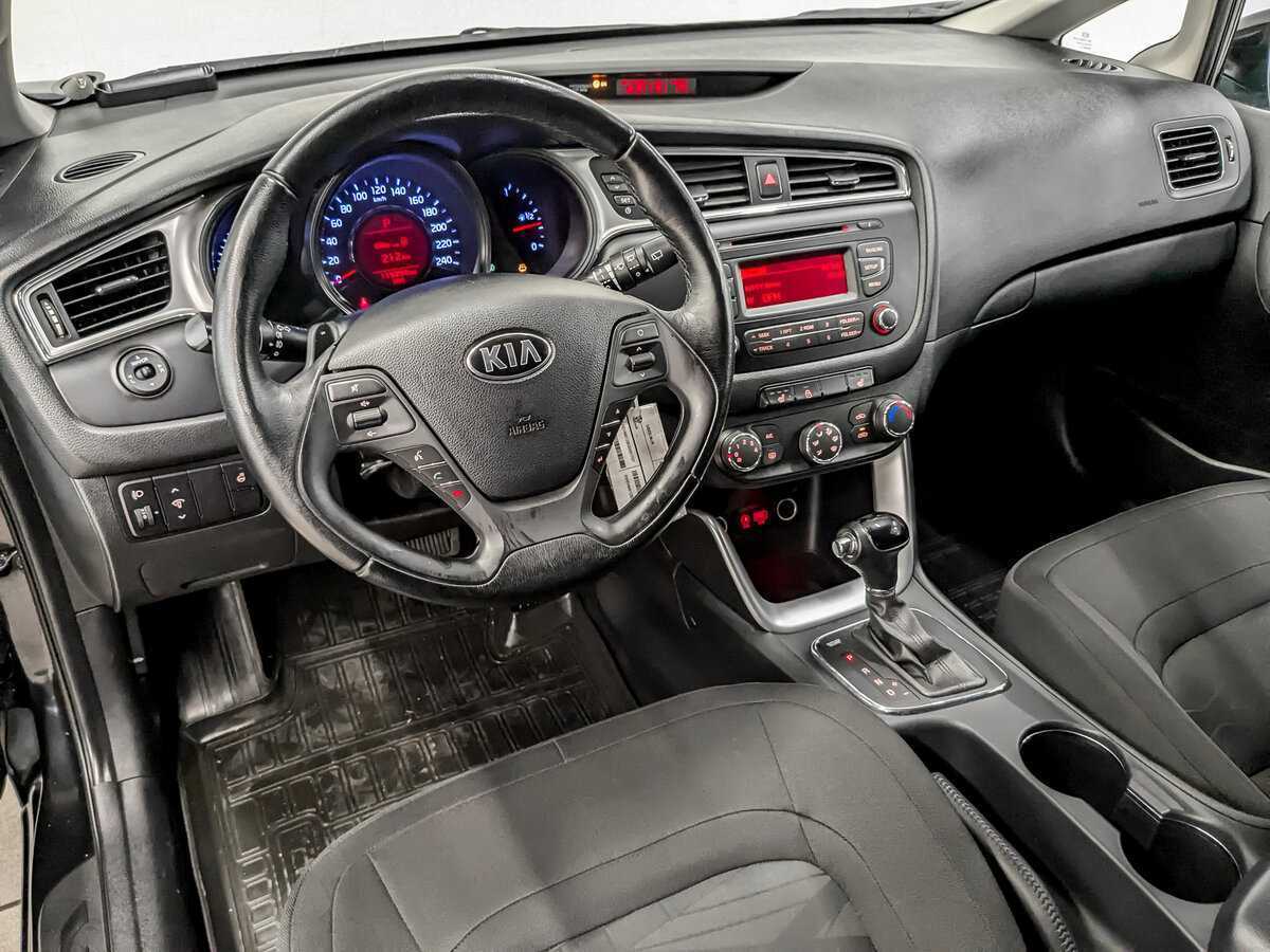 Kia Ceed, 2015 - Фото №15