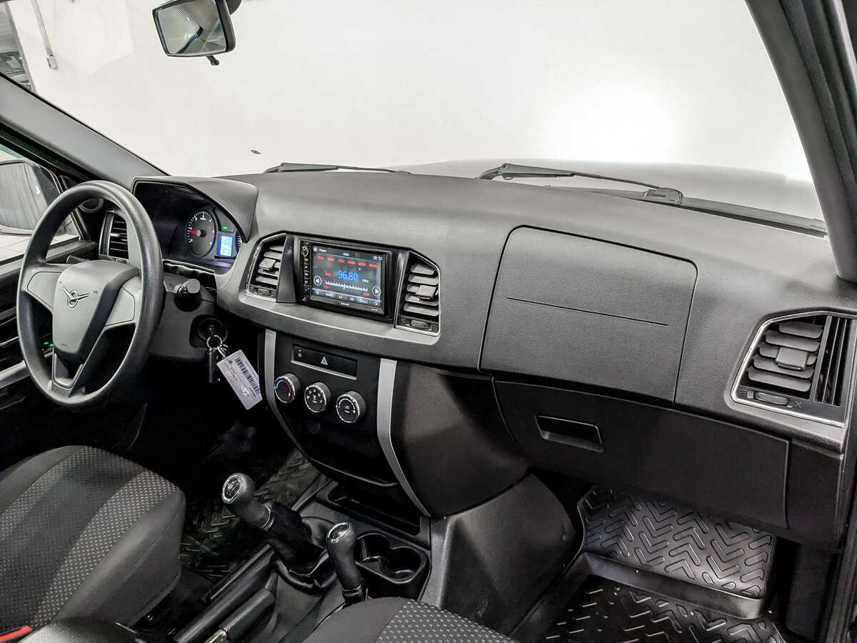 УАЗ Patriot, 2018 - Фото №10