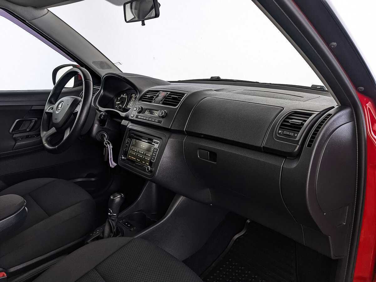 Skoda Fabia, 2013 - Фото №12