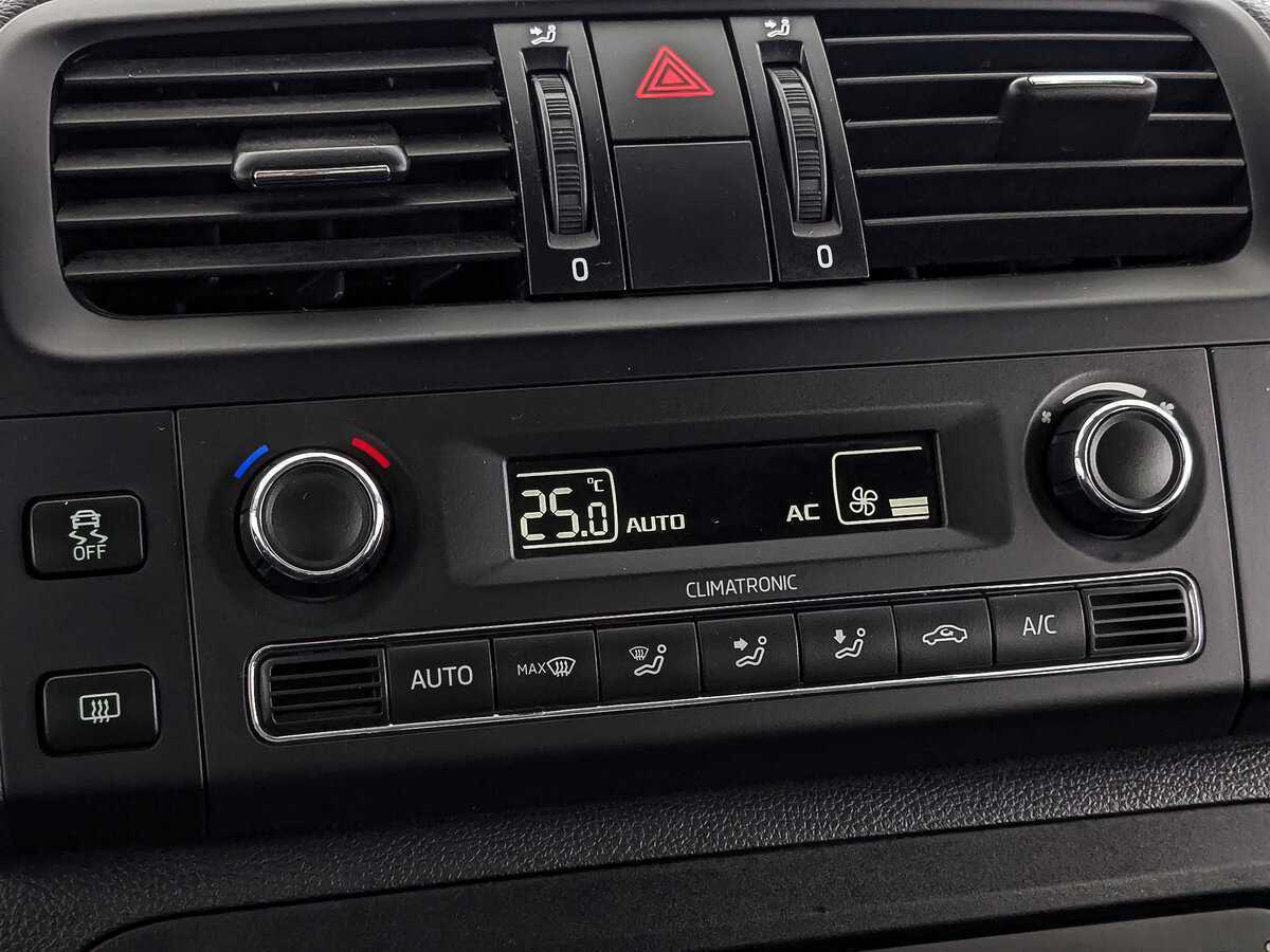 Skoda Fabia, 2013 - Фото №20