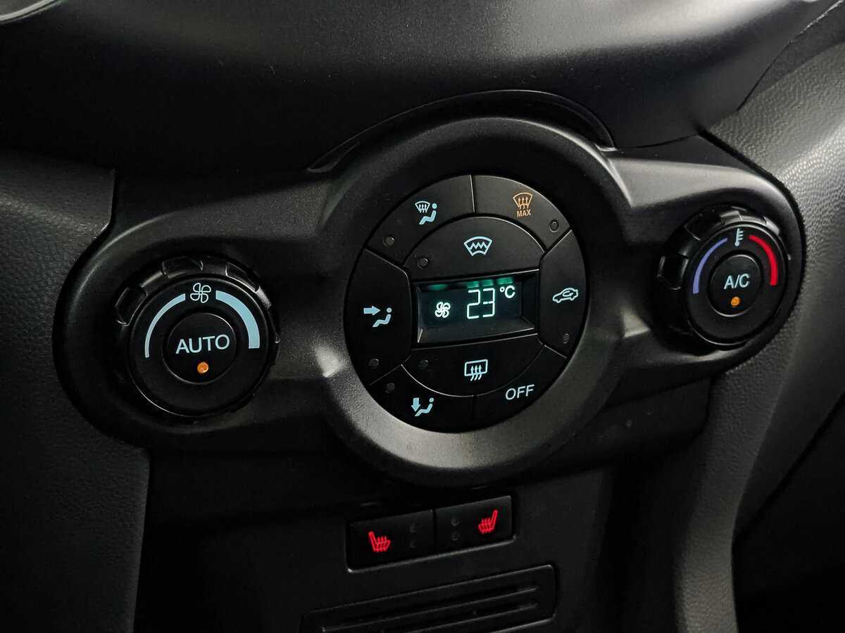 Ford EcoSport, 2014 - Фото №18