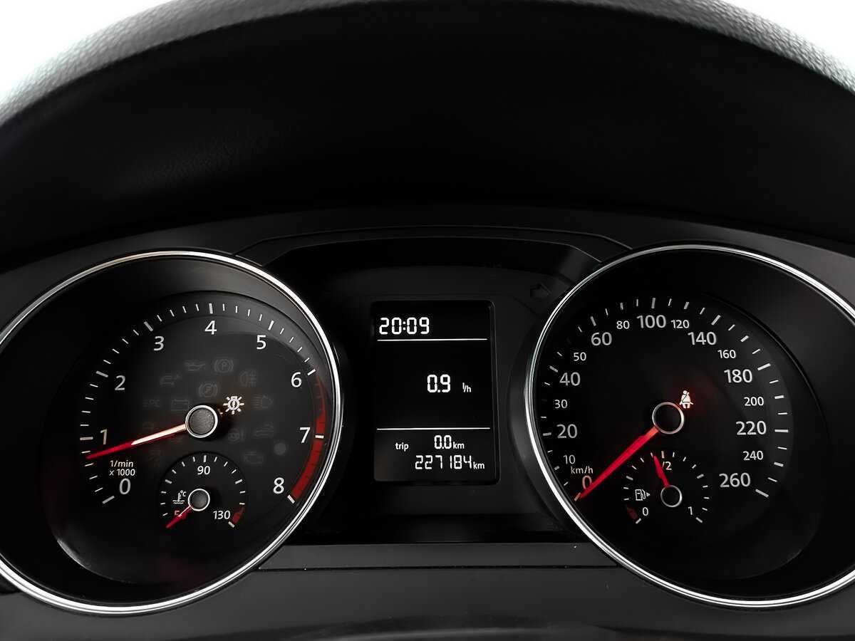 Volkswagen Jetta, 2016 - Фото №15