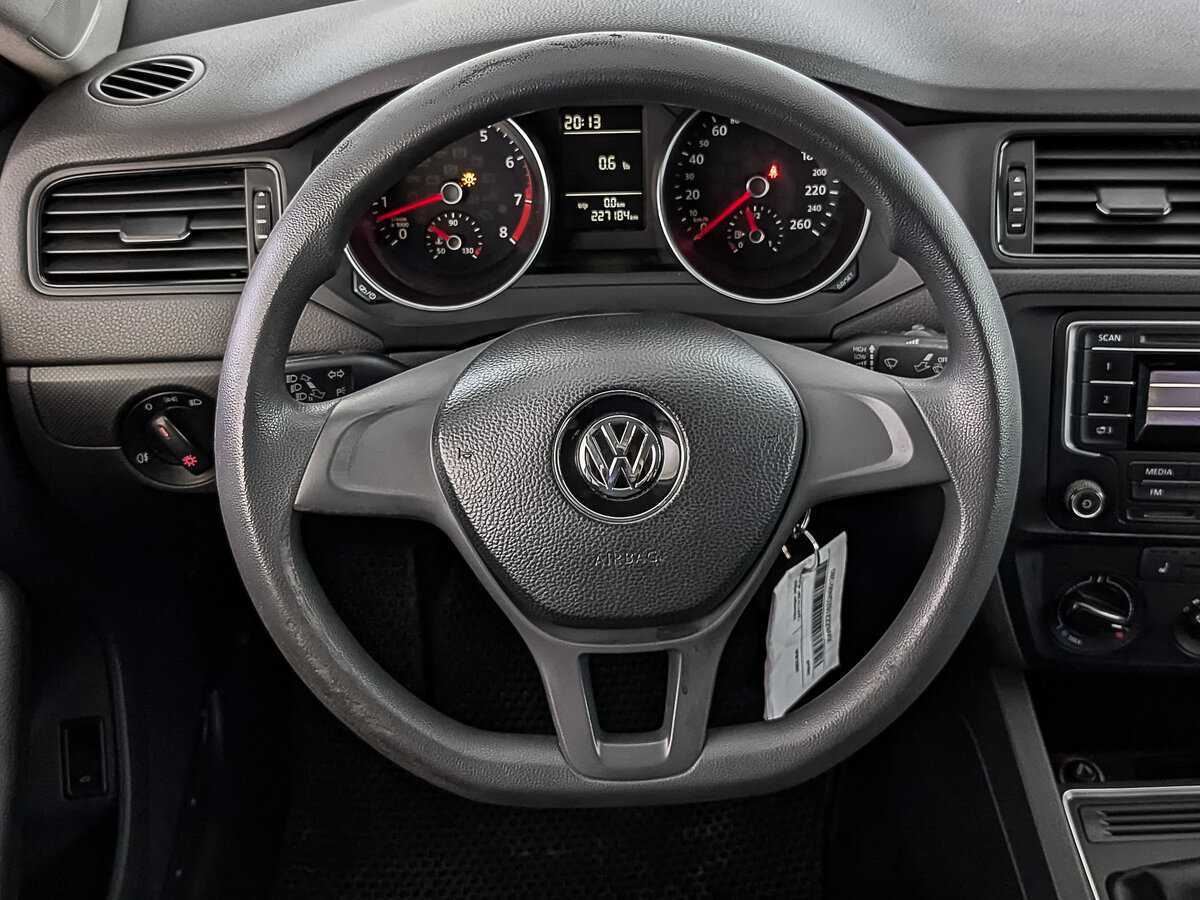 Volkswagen Jetta, 2016 - Фото №21