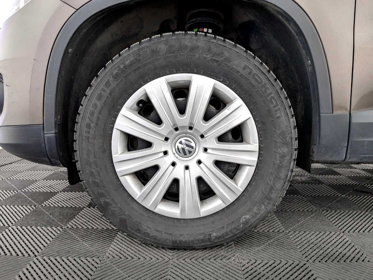 Volkswagen Tiguan, 2016 - Фото №17