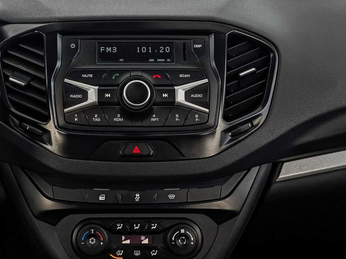 Lada (ВАЗ) Vesta, 2021 - Фото №16