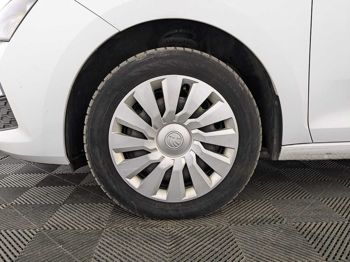 Skoda Rapid, 2020 - Фото №11