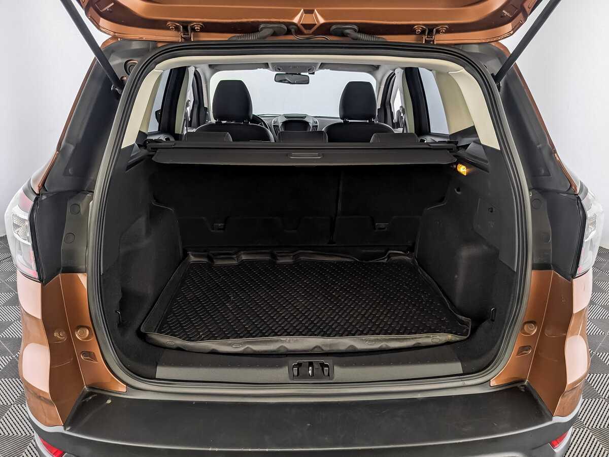 Ford Kuga, 2018 - Фото №9