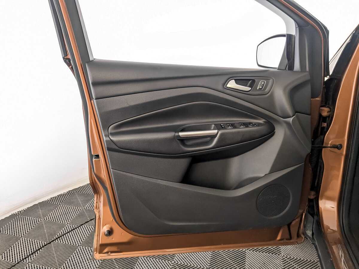 Ford Kuga, 2018 - Фото №18