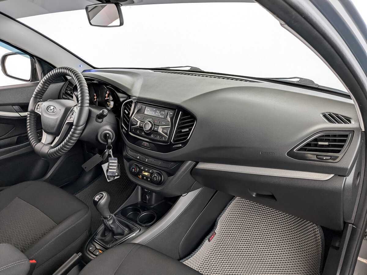 Lada (ВАЗ) Vesta, 2019 - Фото №10