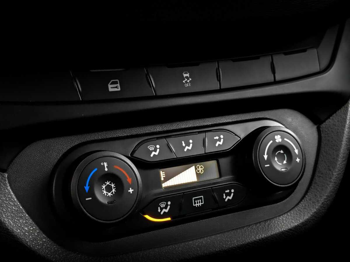 Lada (ВАЗ) Vesta, 2019 - Фото №24