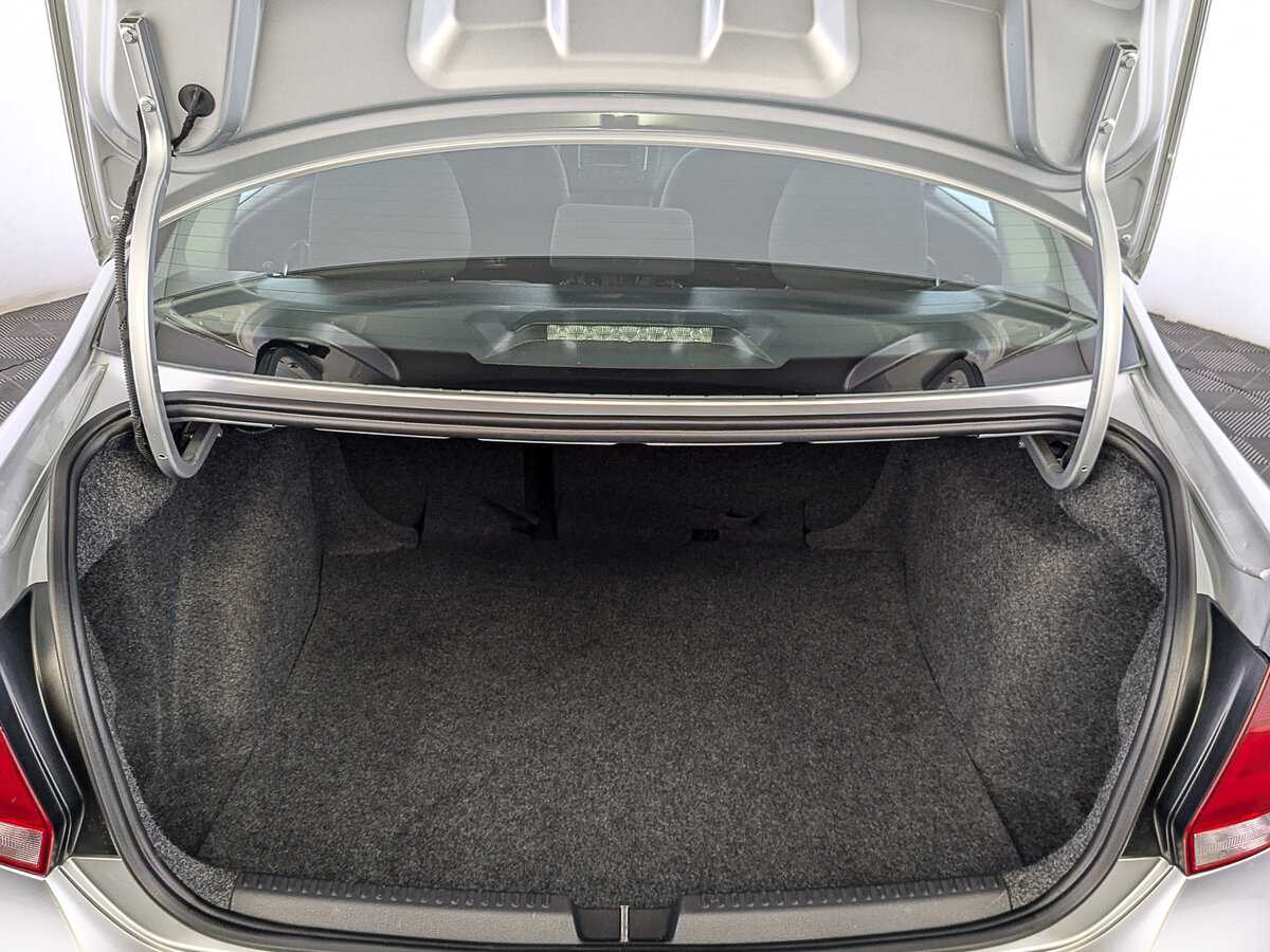 Volkswagen Polo, 2015 - Фото №9