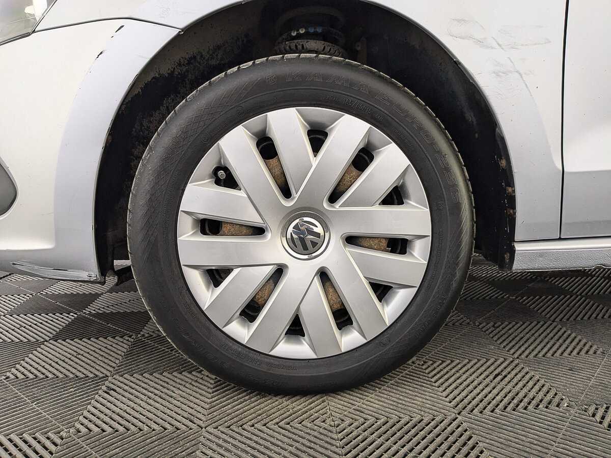 Volkswagen Polo, 2015 - Фото №11