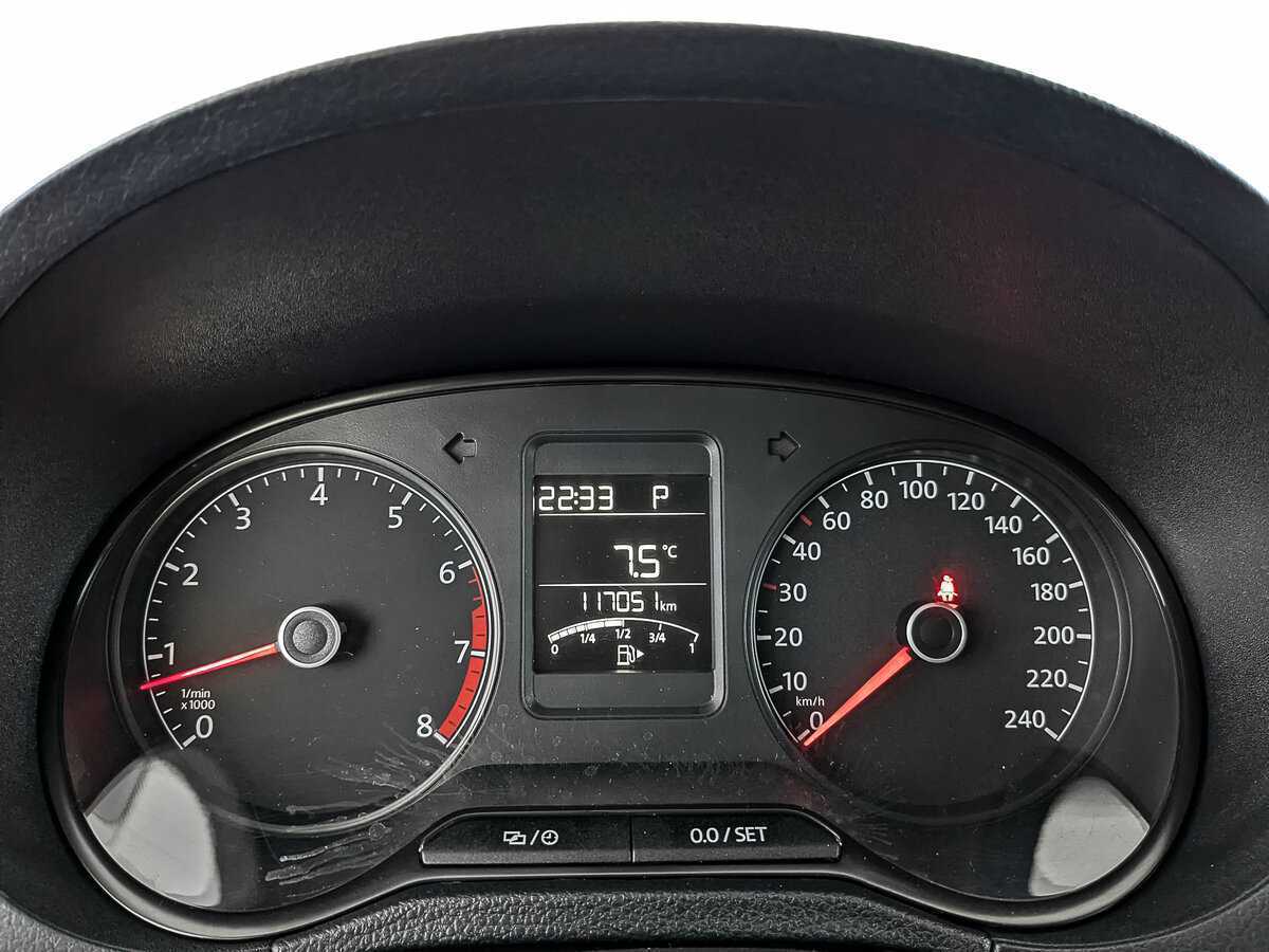 Volkswagen Polo, 2015 - Фото №15